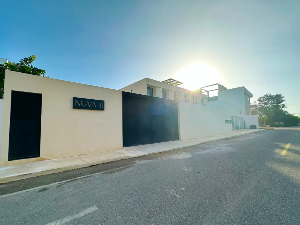 01f891a8-fb41-4bb9-a3c8-bf6e6b55fde0