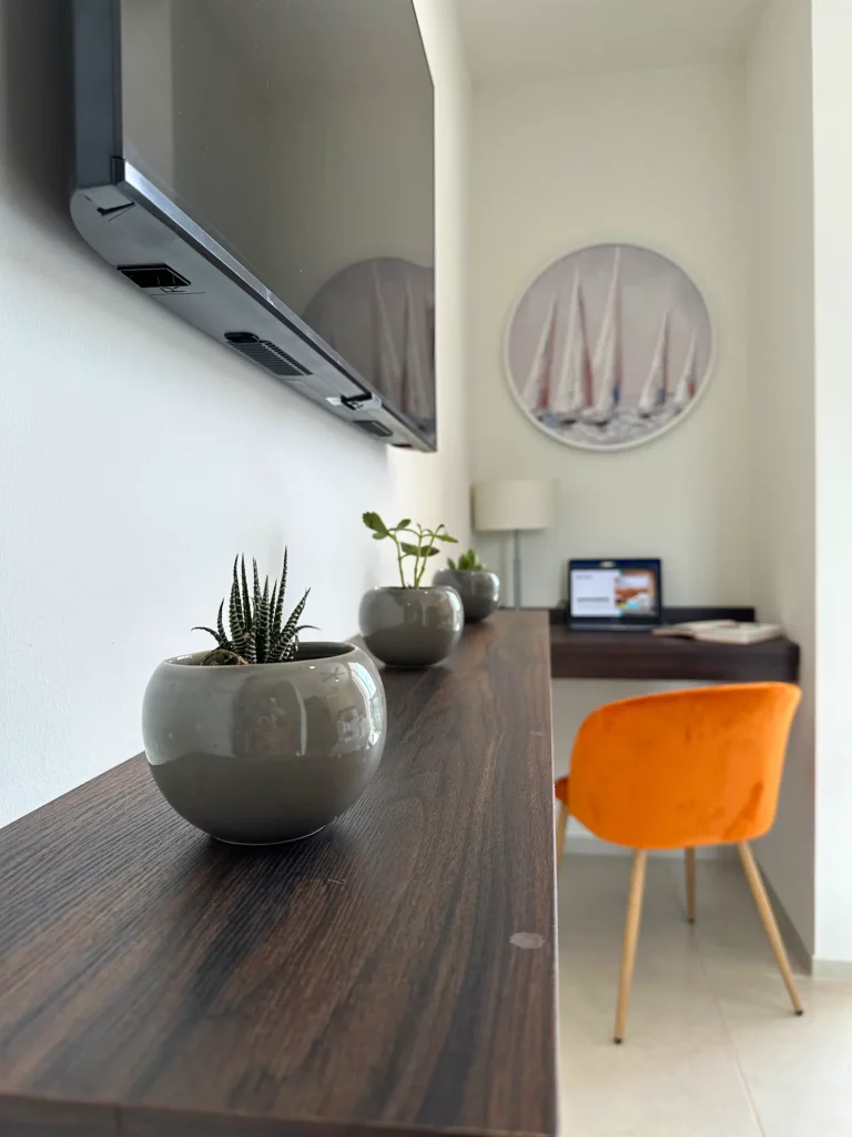 db12b278-df1c-4c44-9fa0-969bb37eceee